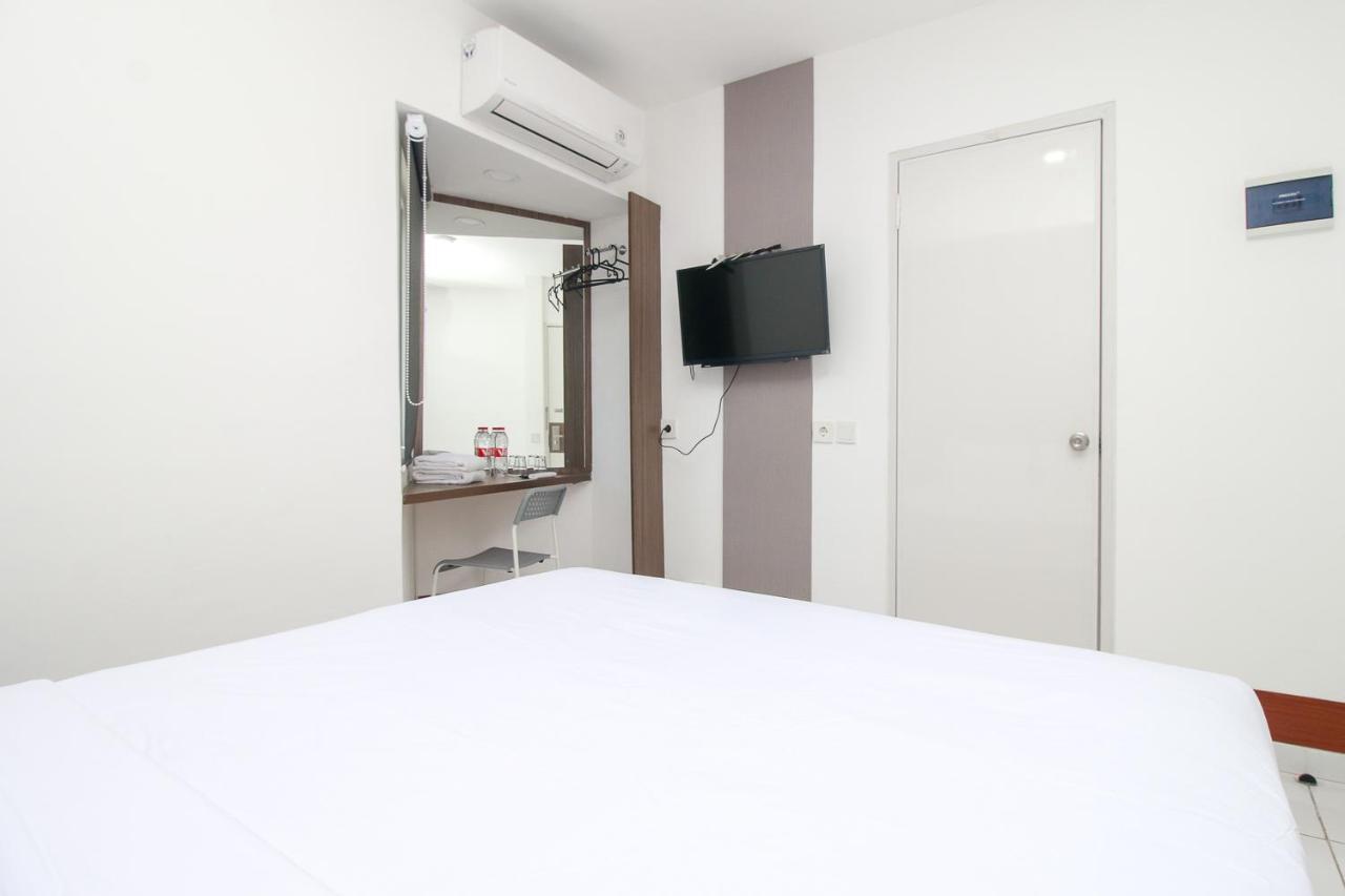 Smarthomm Inn Bandara Parungkuda Kültér fotó