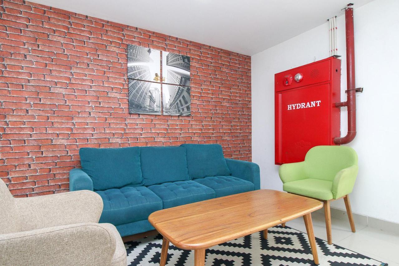Smarthomm Inn Bandara Parungkuda Kültér fotó