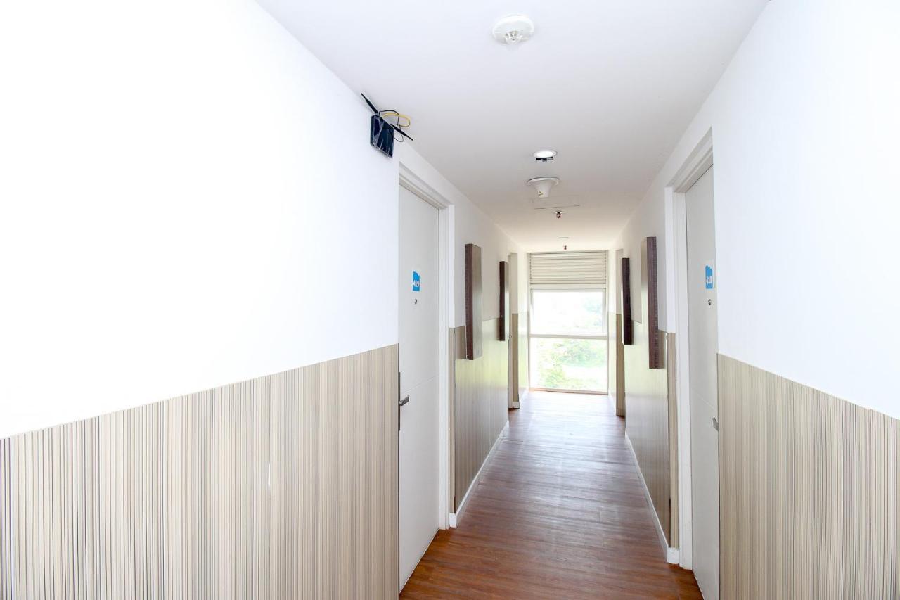 Smarthomm Inn Bandara Parungkuda Kültér fotó